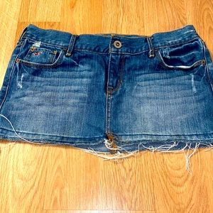 Hollister skirt